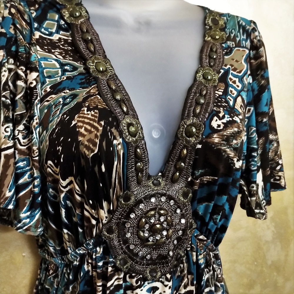 Beautiful Beaded Dress EUC M - Picture 2 of 4